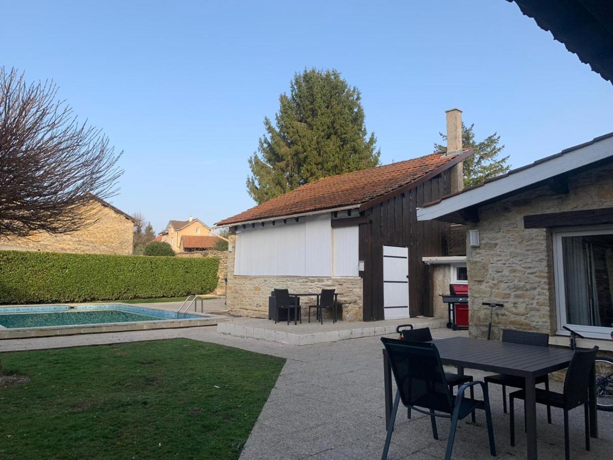 Le Saint-Hilaire Bed & Breakfast Exterior photo